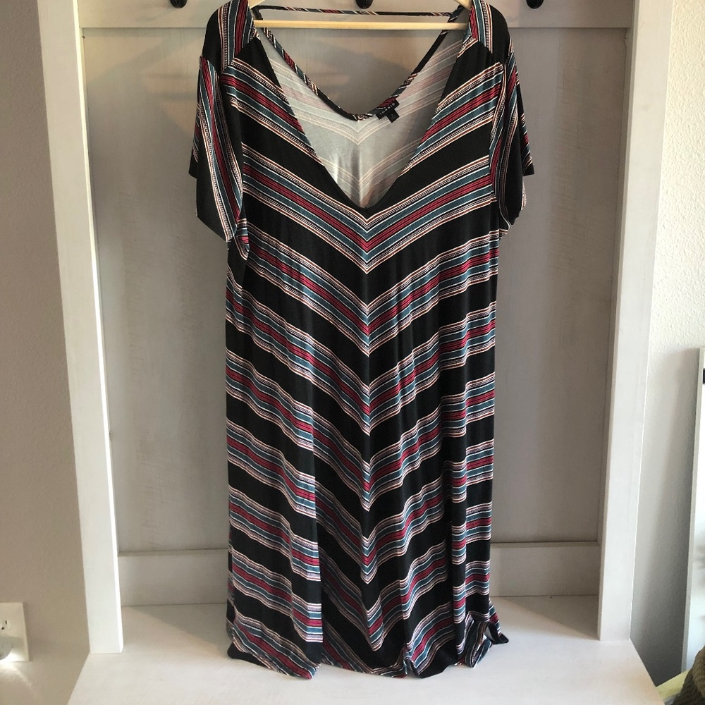 Torrid size 2 (fits 18-20)
